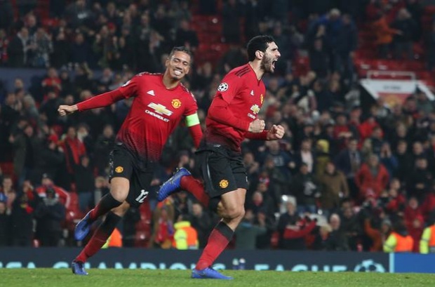  曼联青训小将爆发，绝杀水晶宫  